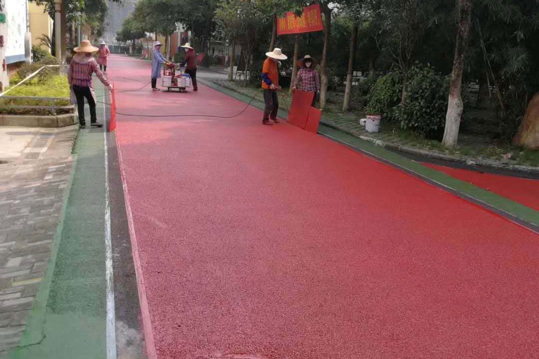 南寧公園步道改色